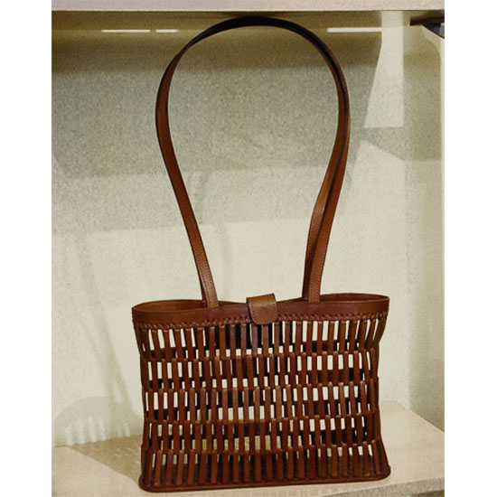 borsa-cuoio-intrecciata-listelli-verticali- pelle- artigianale- fatto a mano-borse Pescara